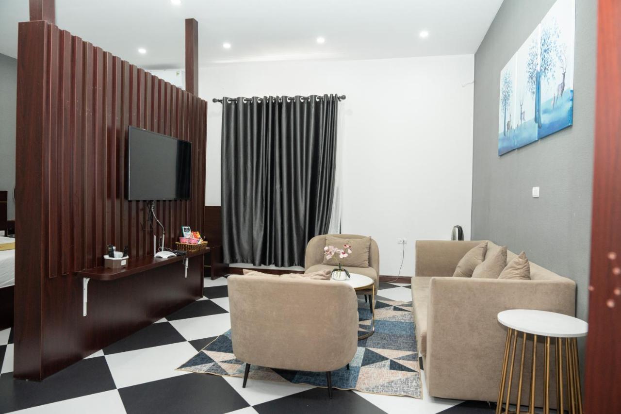 Anh Anh Luxury Hotel Tuyen Quang Ngoại thất bức ảnh